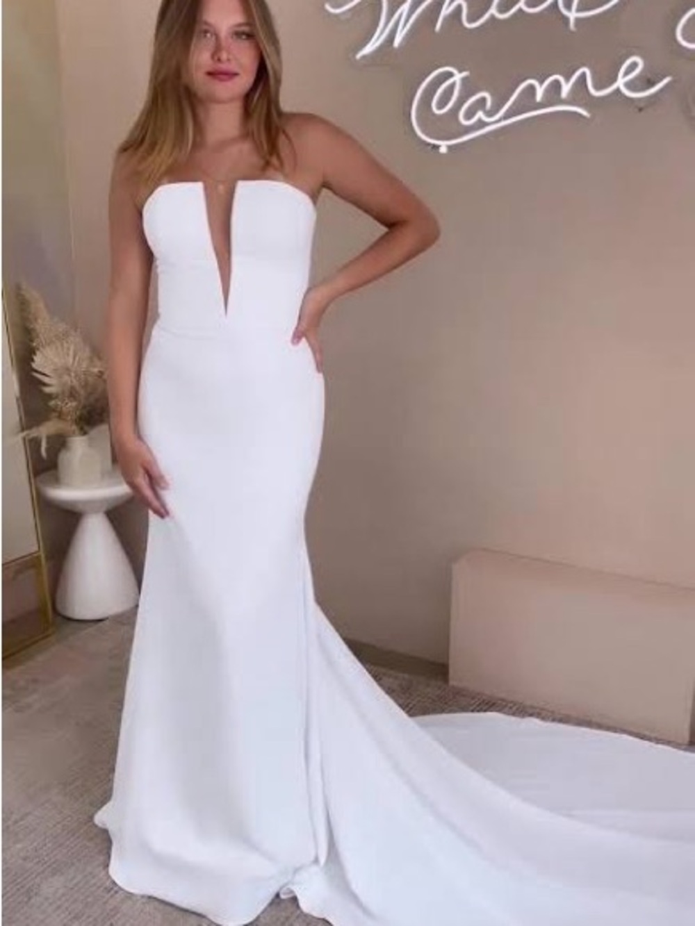 Alyssa Kristin Sloane Size 12- NWT